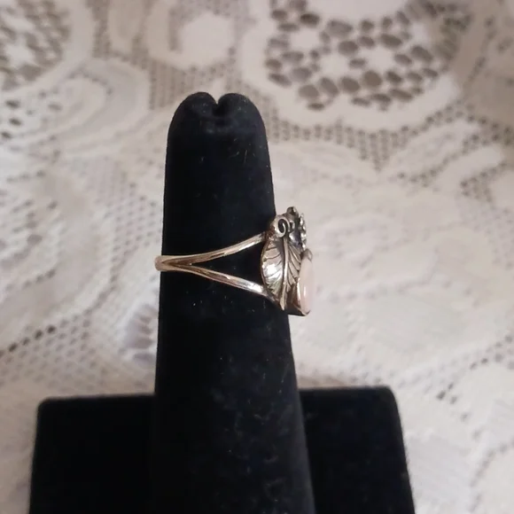 Beautiful Vintage Sterling Ring Size 5.75 - Picture 3 of 6